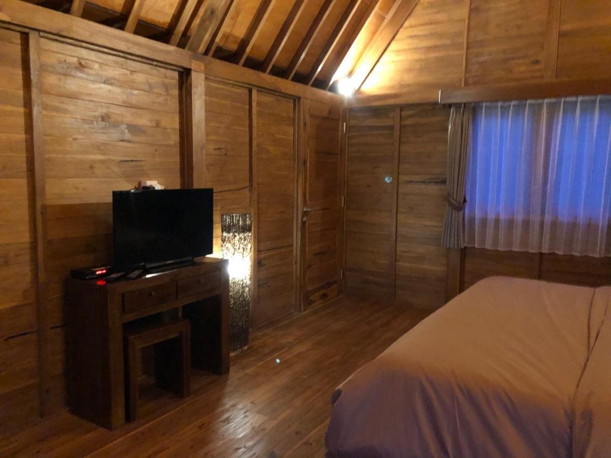 Buyan Lodge Lake View Villa Bedugul  Exteriör bild